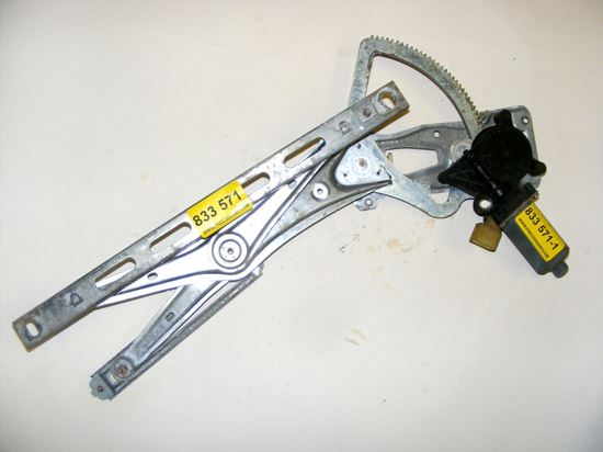 Picture of WINDOW REGULATOR,CLK320,CLK430, 2087200446