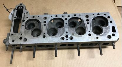 Picture of Mercedes cylinder head,200/220 1150102421