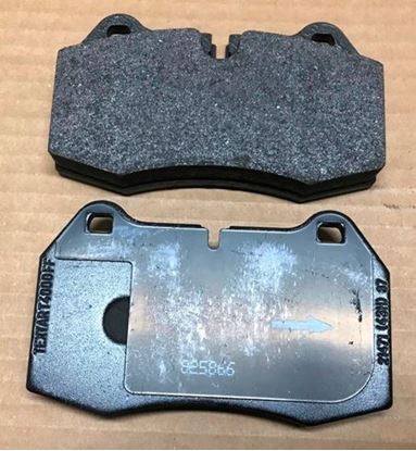 Picture of BMW 840/850 front barke pads 341111363923