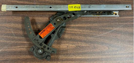 Picture of BMW 320I WINDOW REGULATOR 51321867902